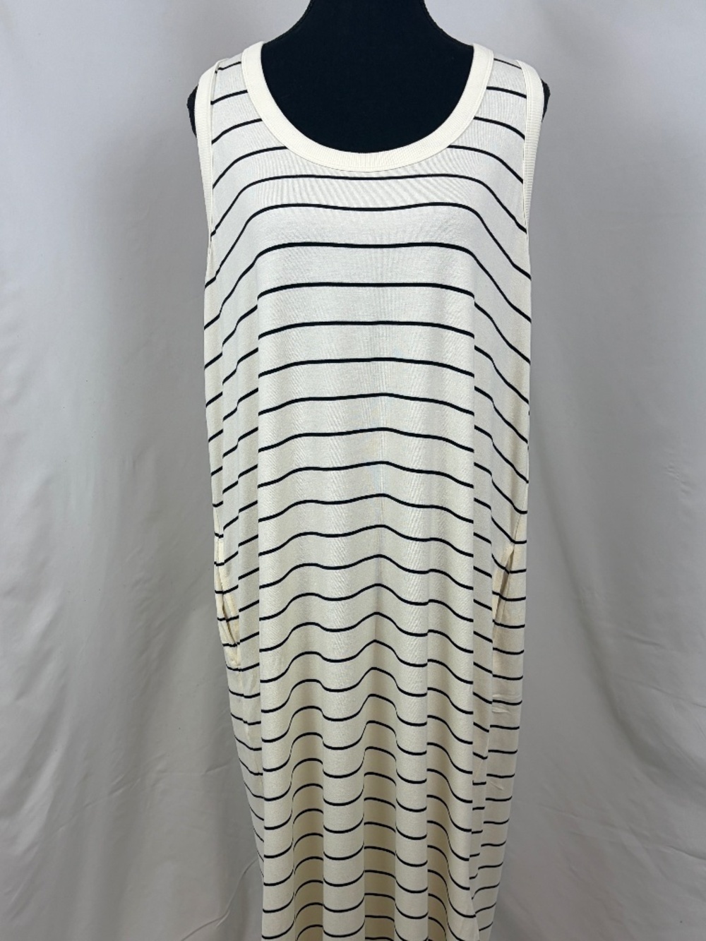 Hudson North Cream and Black Maxi Dress Size XL